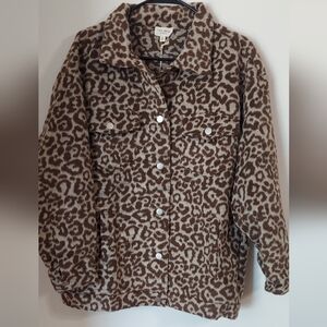 143 story by lineup jackets size small.